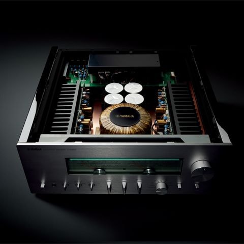 exposed top of A-S3200 integrated amplifier showing fully balanced circuitry