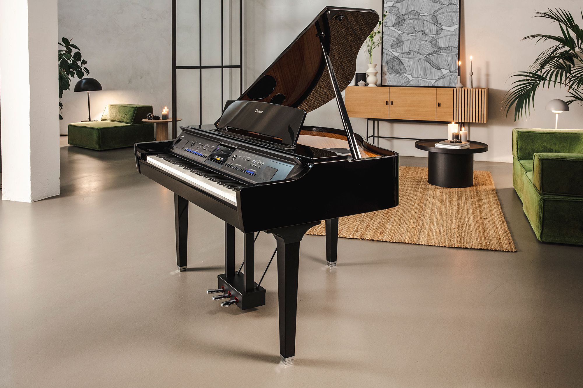 Yamaha Clavinova CVP-909GP Digital Grand Piano (Polished Ebony