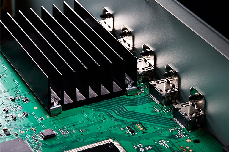 The internal circuit board of the RX500A.