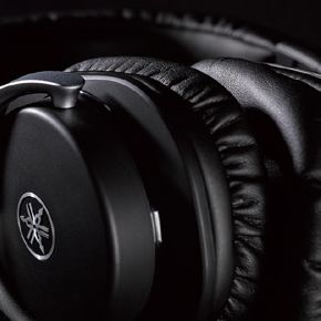 MT Series | Headphones | Yamaha Commercial Audio