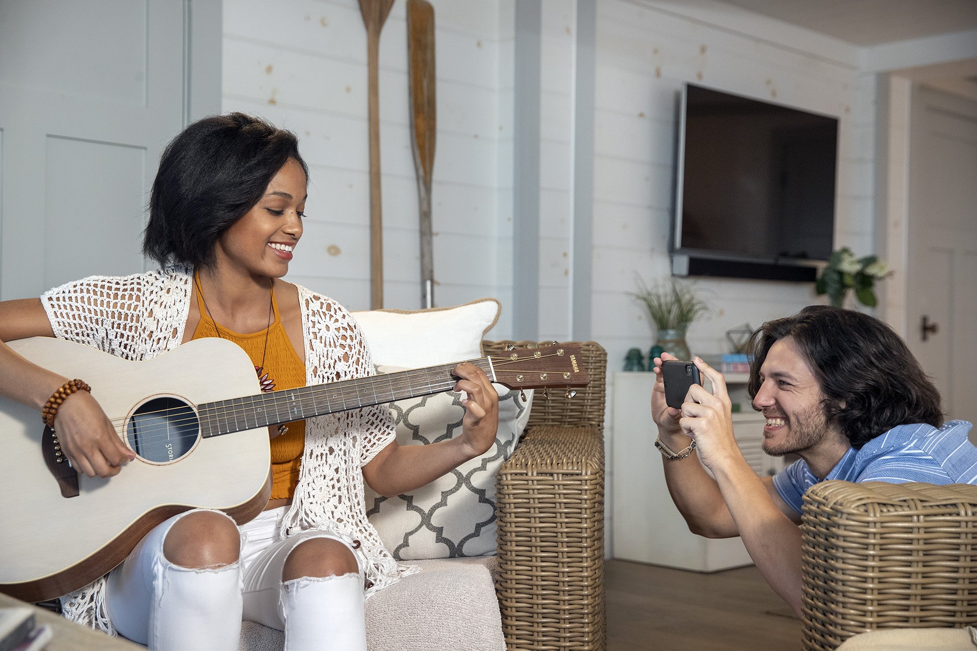STORIA - Gallery - Acoustic Guitars - Guitars, Basses & Amps