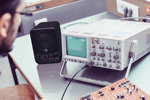 Yamaha releases MS101-4 compact powered speaker for monitoring in