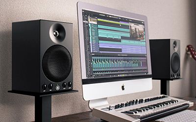 Yamaha best sale keyboard monitor