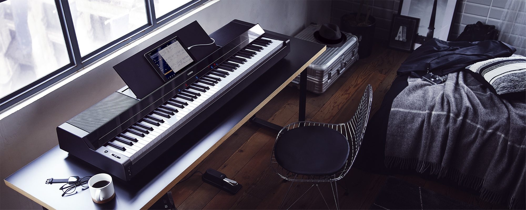 YAMAHA P-S500 BLANC Piano numérique 88 notes toucher lourd à Toulon