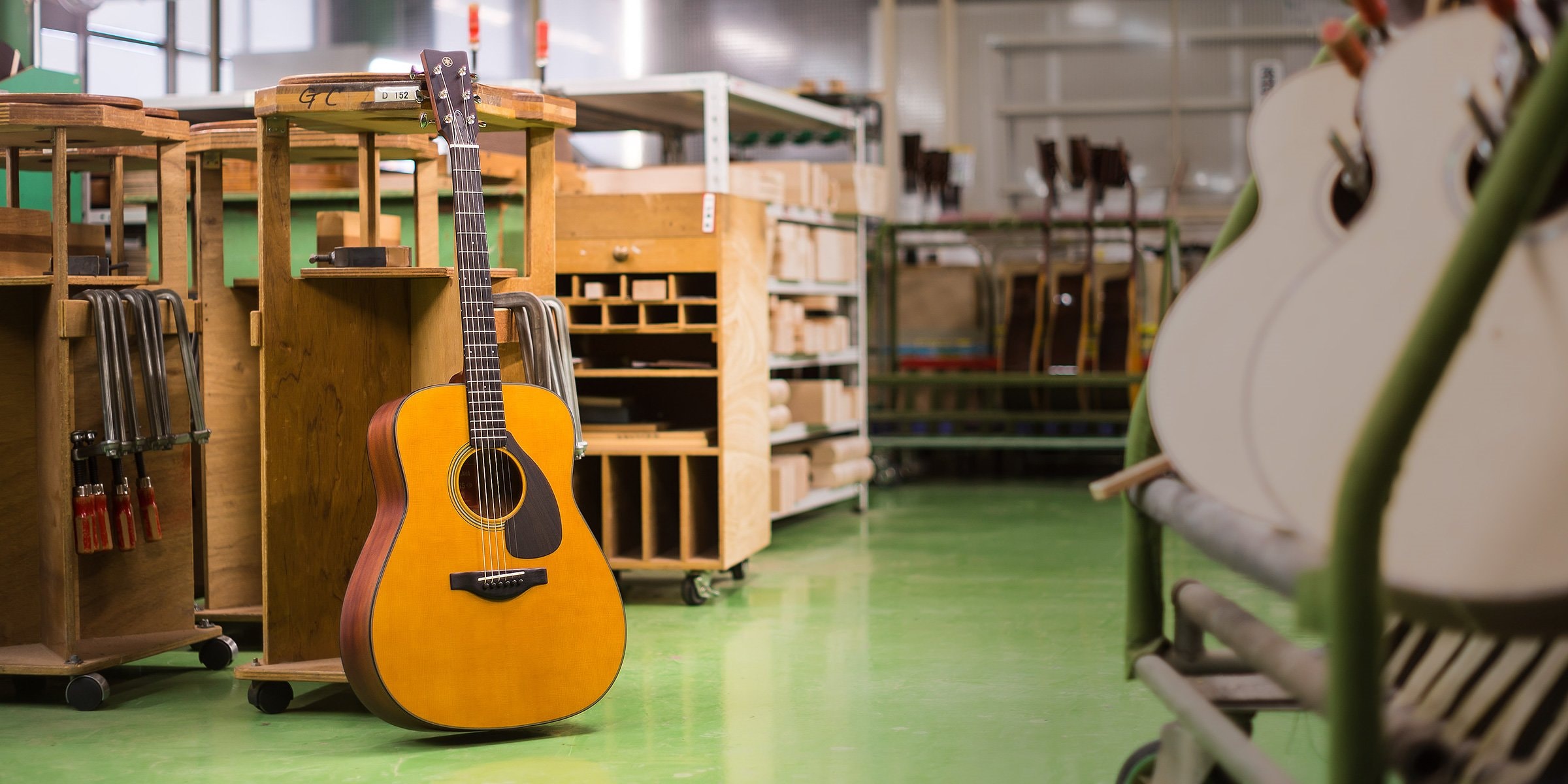 FG/FS Red Label - Overview - FG - Acoustic - Guitars, Basses & - Musical Instruments Products - Yamaha USA