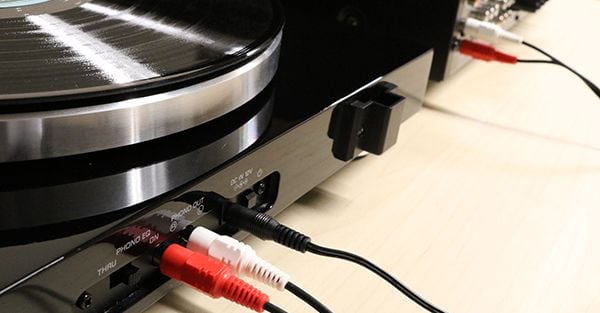 Amplificador para teatro en casa o receptor AV 7.2 canales RX-V6A Yamaha –  Hipercentro Electrónico